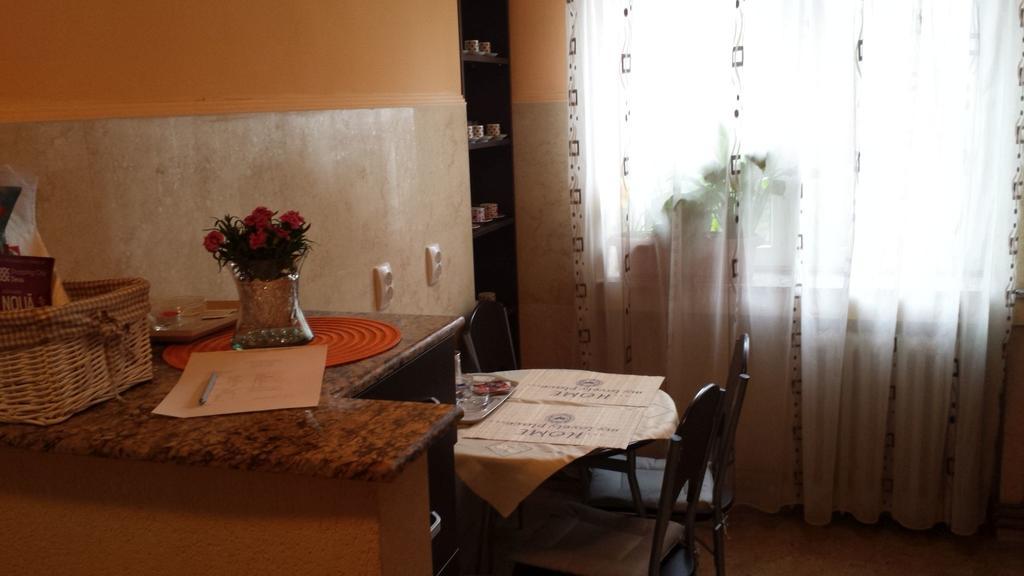 Apartament Maya 1 Apartament Deva Zewnętrze zdjęcie